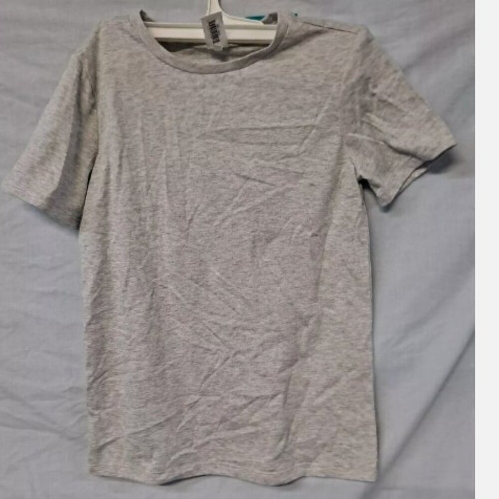 West Loop Kids Gray T-Shirt NWT
